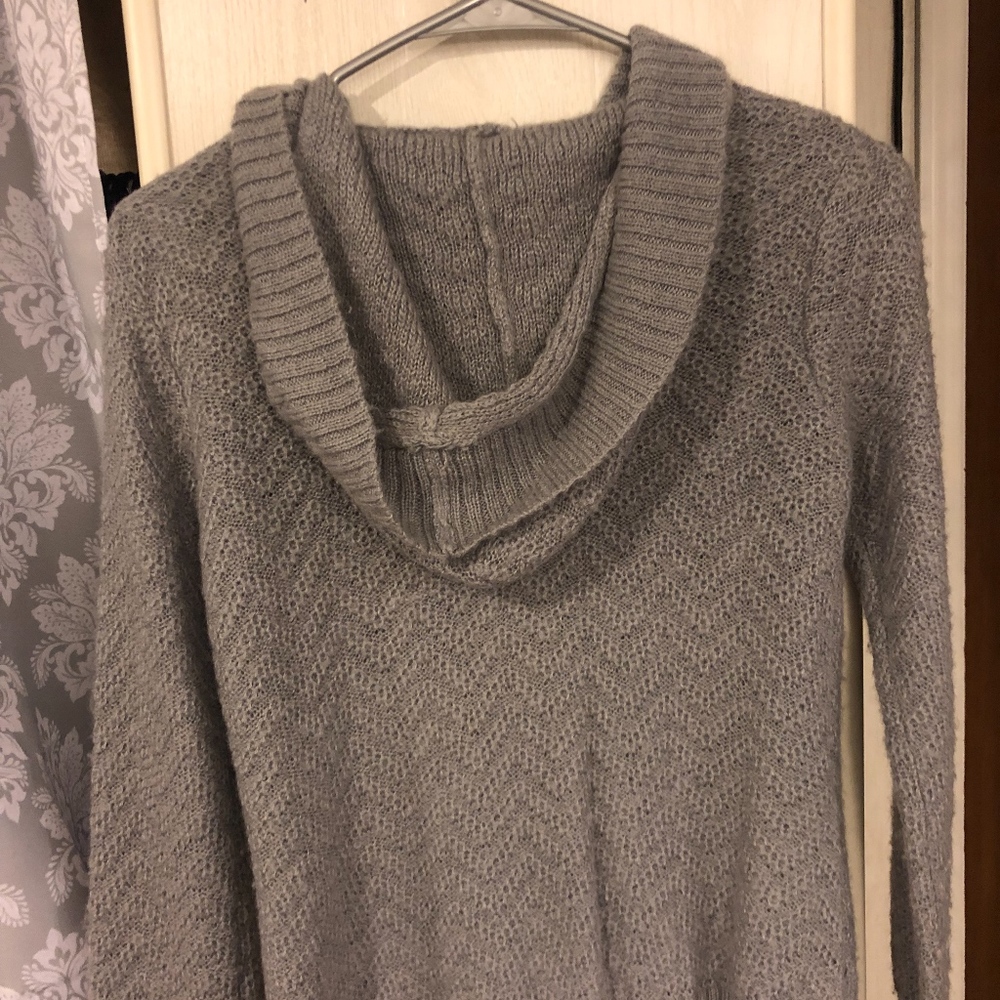American Rag Sweater - Picture 4 of 6